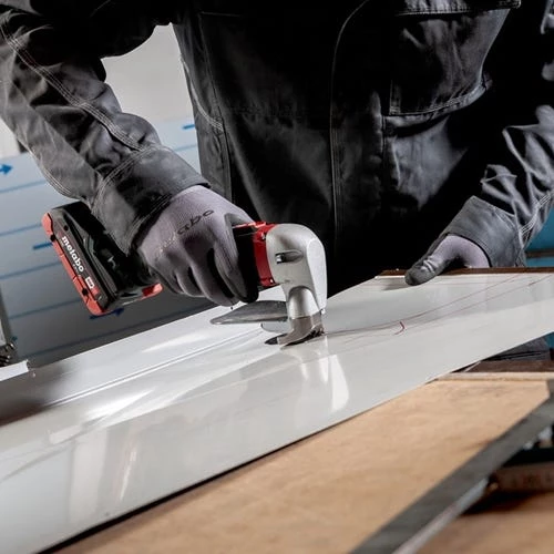 Metabo SCV 18 LTX BL 1.6 - 18V Cordless Metal Shears (Bare Tool) 601615850 2 Metabo SCV 18 LTX BL 1.6 - 18V Cordless Metal Shears (Bare Tool) 601615850 - Image 2