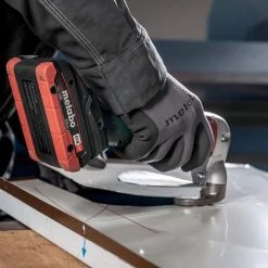 Metabo SCV 18 LTX BL 1.6 - 18V Cordless Metal Shears (Bare Tool) 601615850 6 Metabo SCV 18 LTX BL 1.6 - 18V Cordless Metal Shears (Bare Tool) 601615850 -Ingersoll Rand Sales Shop 23877 3 eznjvtd1zmg8gp5u